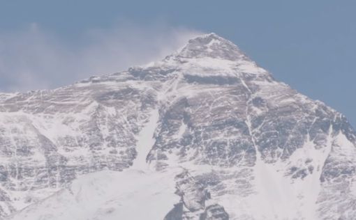 Непал и Китай планируют заново измерять высоту Эвереста