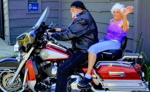 Думаю, пора: 103-летняя бабуля сбежала из дома престарелых, чтобы набить тату