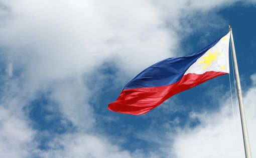 Президент: "Филиппины не отдадут ни одной части своей территории"