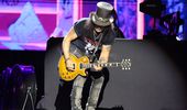 Три часа в Тель-Авиве: концерт легендарных Guns N' Roses - фоторепортаж | Фото 27
