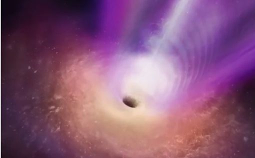 Астрономы сделали первый снимок черной дыры, выбрасывающей мощный поток энергии