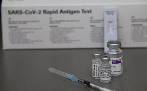 В Израиле исследовали эффективность четвертой дозы вакцины Pfizer от COVID