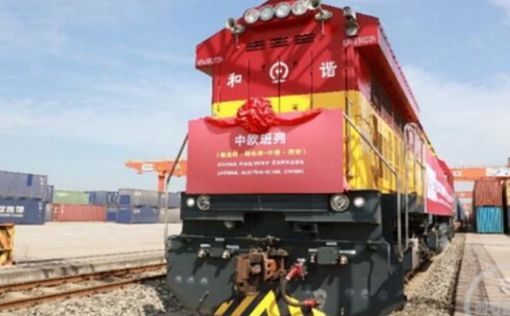 Китай запускает новый поезд в Европу в обход России