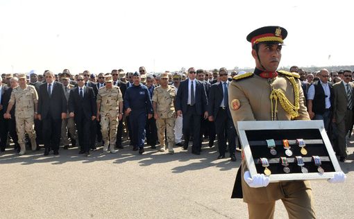 Египетская армия наращивает группировку на Синае