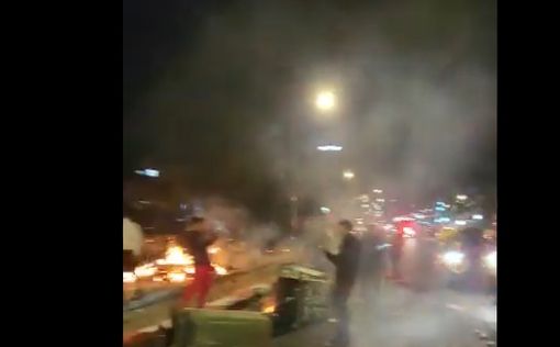 Протестующие перекрыли дорогу в Бней-Браке
