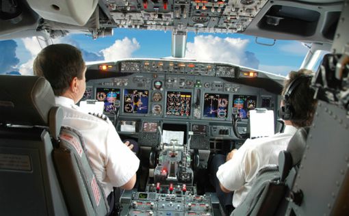 Пилот Germanwings намеренно разбил самолет