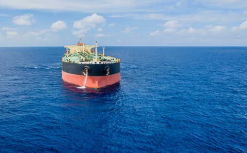 Порт ОАЭ не впустил катарские танкеры из-за блокады