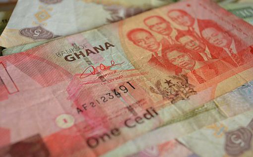 Гана на грани дефолта: выплаты по внешнему долгу приостановлены