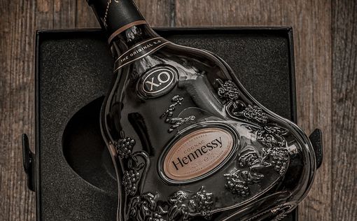 В Китае арестовали фейковых производителей Hennessy