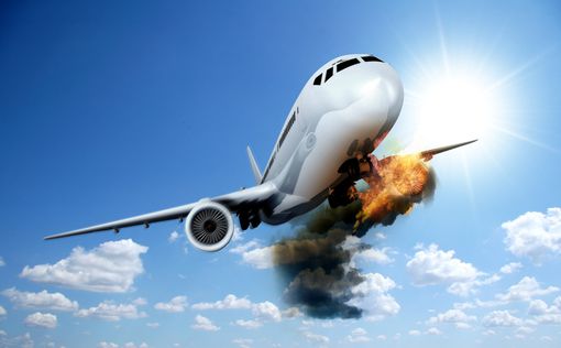 Крушение самолета в Лиссабоне: 4 погибших