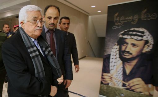 Аббас хочет перенести могилу Арафата в Иерусалим