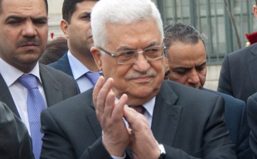 Абу Мазен в восторге от угроз Франции признать Палестину
