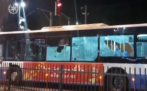 Массовые беспорядки в Яффо, разбит автобус