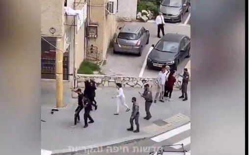 Кирьят-Ата: нарушители карантина дерутся с полицией