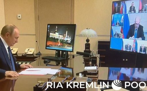 Шойгу появился на совещании в Кремле