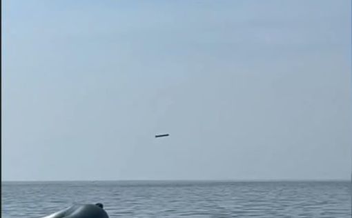 Видео: Ракета над Каспийским морем в сторону Украины