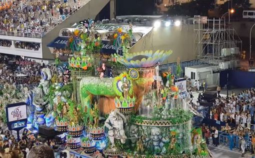 Карнавалы в Рио-де-Жанейро и Сан-Паулу перенесли