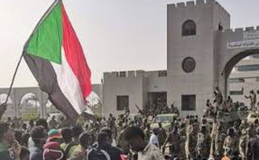 Протесты у Судане: применен слезоточивый газ