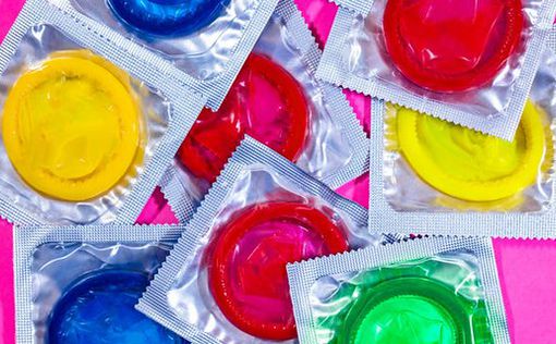 Коронавирус подкосил продажу презервативов