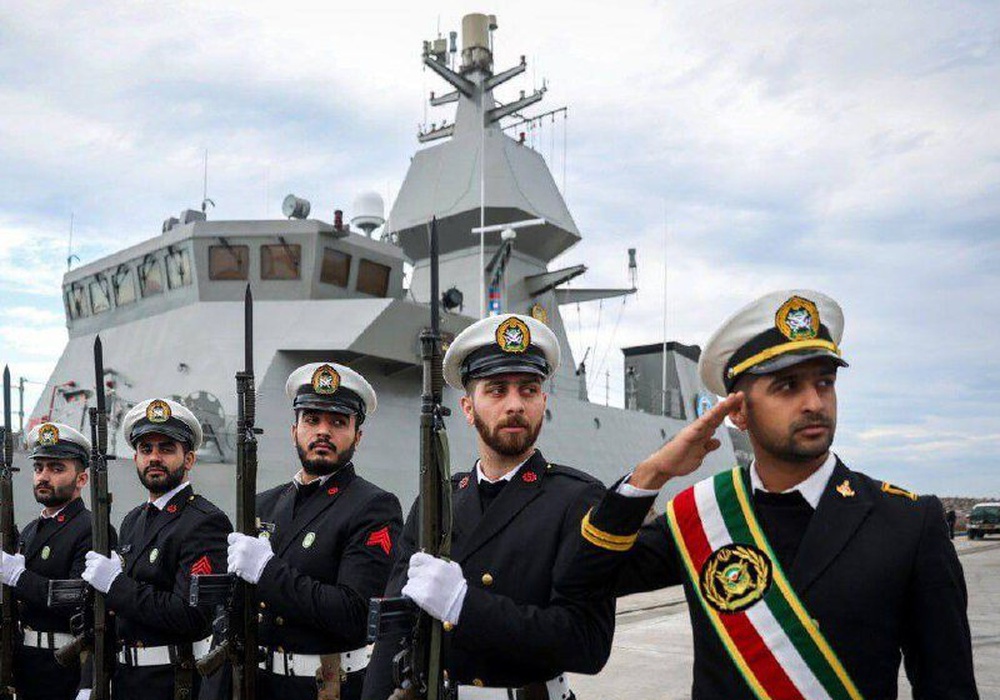Новый иранский эсминец на Каспии