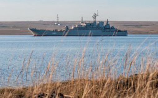 Украинские корабли по-прежнему остаются в Крыму