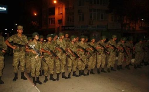 МВД Турции уволило около 9000 полицейских и чиновников