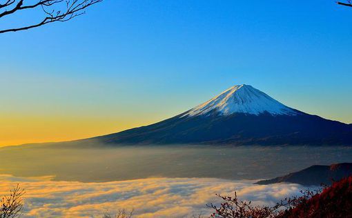 С июля туристы будут платить за подъем на гору Фудзи