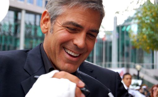 Джордж Клуни исполнил мечту 87-летней фанатки