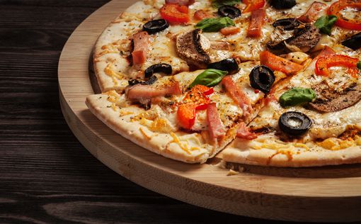 Суд Италии разрешил мужчине платить алименты пиццей