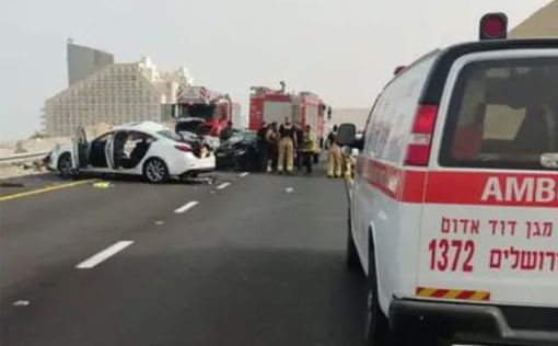 Авария на 90-м шоссе: пострадали пятеро, мужчина и женщина в тяжелом состоянии