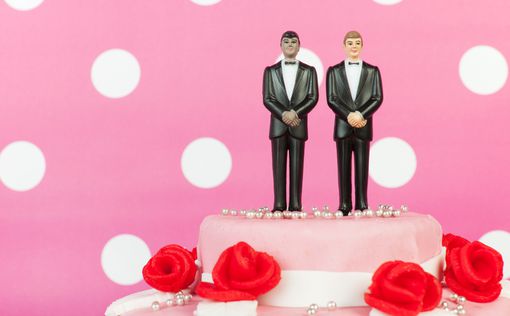 В Италии разрешили жениться геям и лесбиянкам