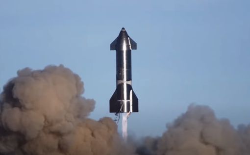 NASA приостанавливает "лунный контракт" со SpaceX