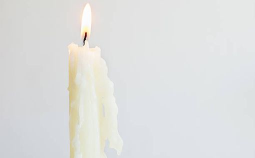 В Дании появились свечи-"люди"