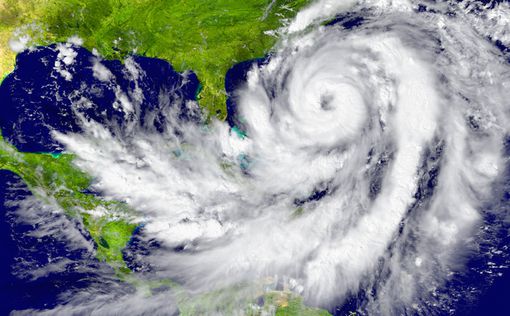 Ураган Мэтью унес жизни 842 человек