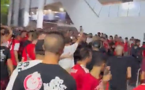 Хаос перед футбольным матчем в Тель-Авиве: более 120 арестованных
