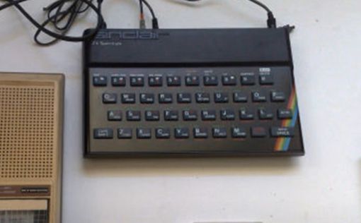 Умер создатель культового компьютера ZX Spectrum