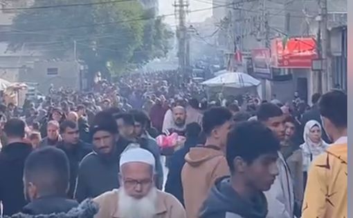 Видео: толпы людей на рынке в Дейр-эль-Балах