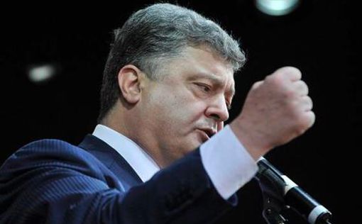 Порошенко объявил траур и пообещал ответить террористам