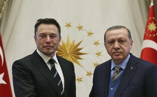 ​​​​​​​Эрдоган стремится в космос: обсудит с Маском запуск спутника-"шпиона"