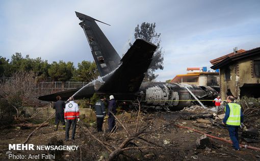 Иранский военно-транспортный самолет упал на город