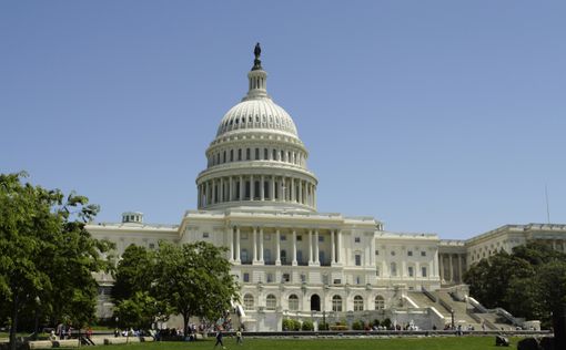 Сенат США проведет еще одно голосование по ядерной сделке