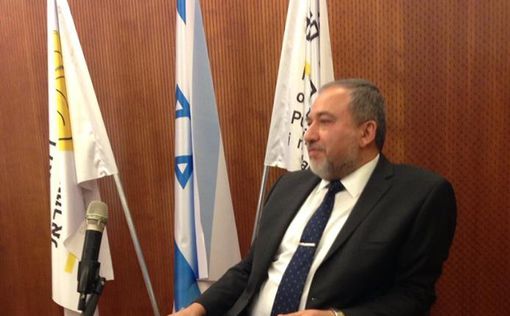 Либерман: Израиль больше не приемлет условий для переговоров