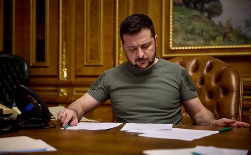 Зеленский одобрил увеличение военного бюджета почти на 400 млрд