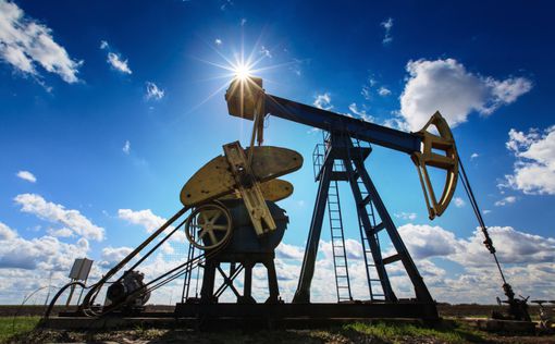 Цены на нефть падают после роста данных из США