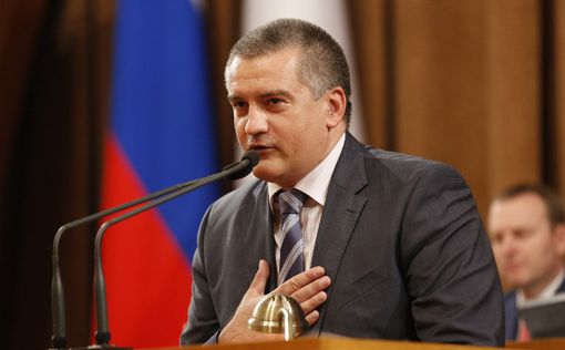 Сергей Аксенов вступил в должность главы Республики Крым