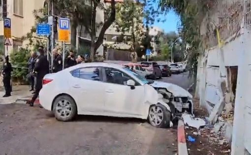 Теракт в Хайфе: солдата сбила машина, из нее выскочил террорист с топором