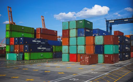 Пустые морские контейнеры скапливаются в портах: Экспорт Китая снижается