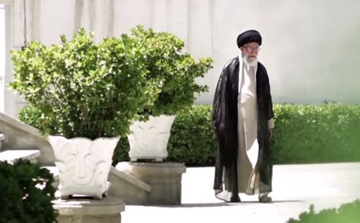 Хаменеи угрожает выйти из ядерной сделки