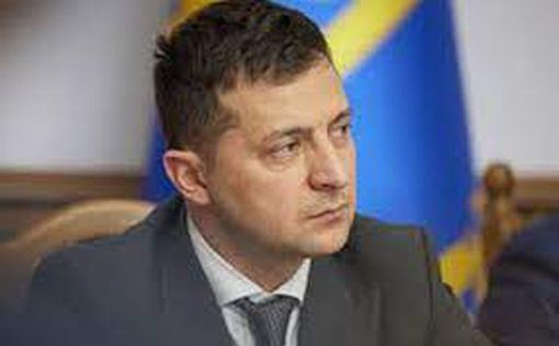 Зеленский призвал мир дать Украине оружие