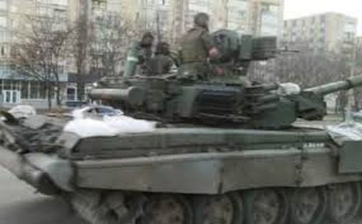 СМИ: в направлении Киева едет колонна военной техники РФ